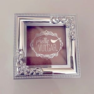 Brand new Pretty Vulgar highlighter